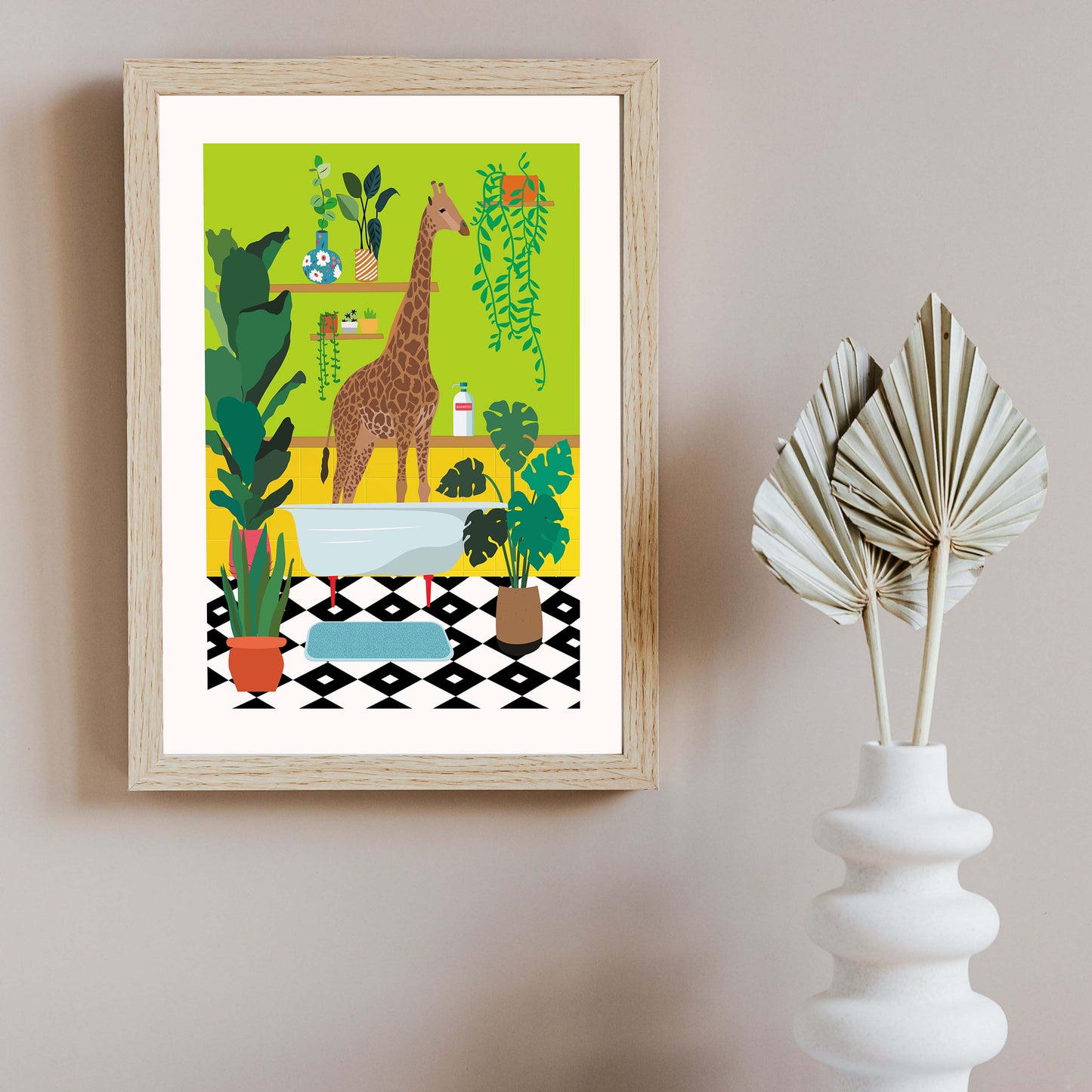 GIRAFFE BATHTIME | PRINT