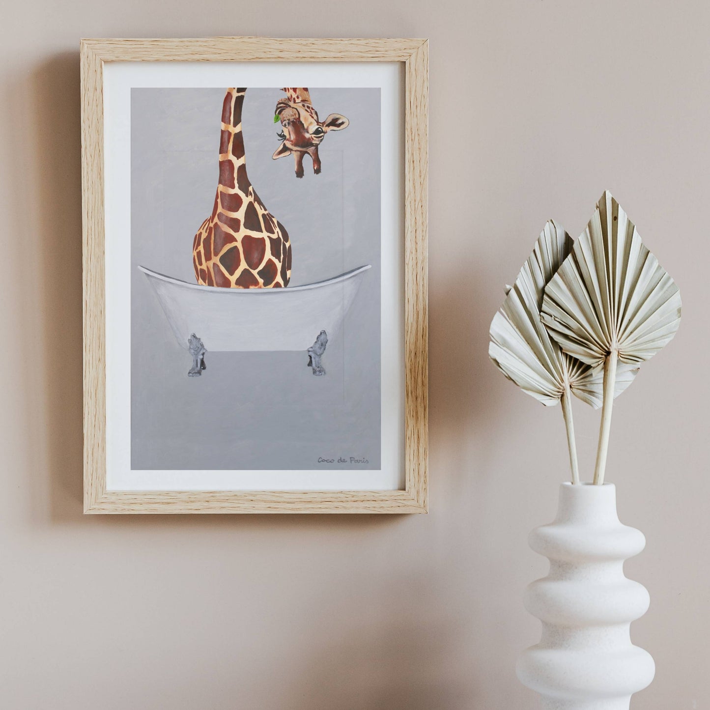 GIRAFFE IN BATHTUB | PRINT