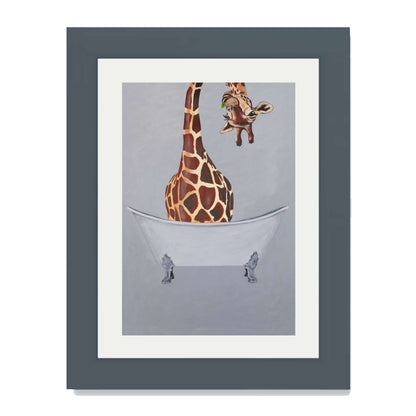 GIRAFFE IN BATHTUB | PRINT