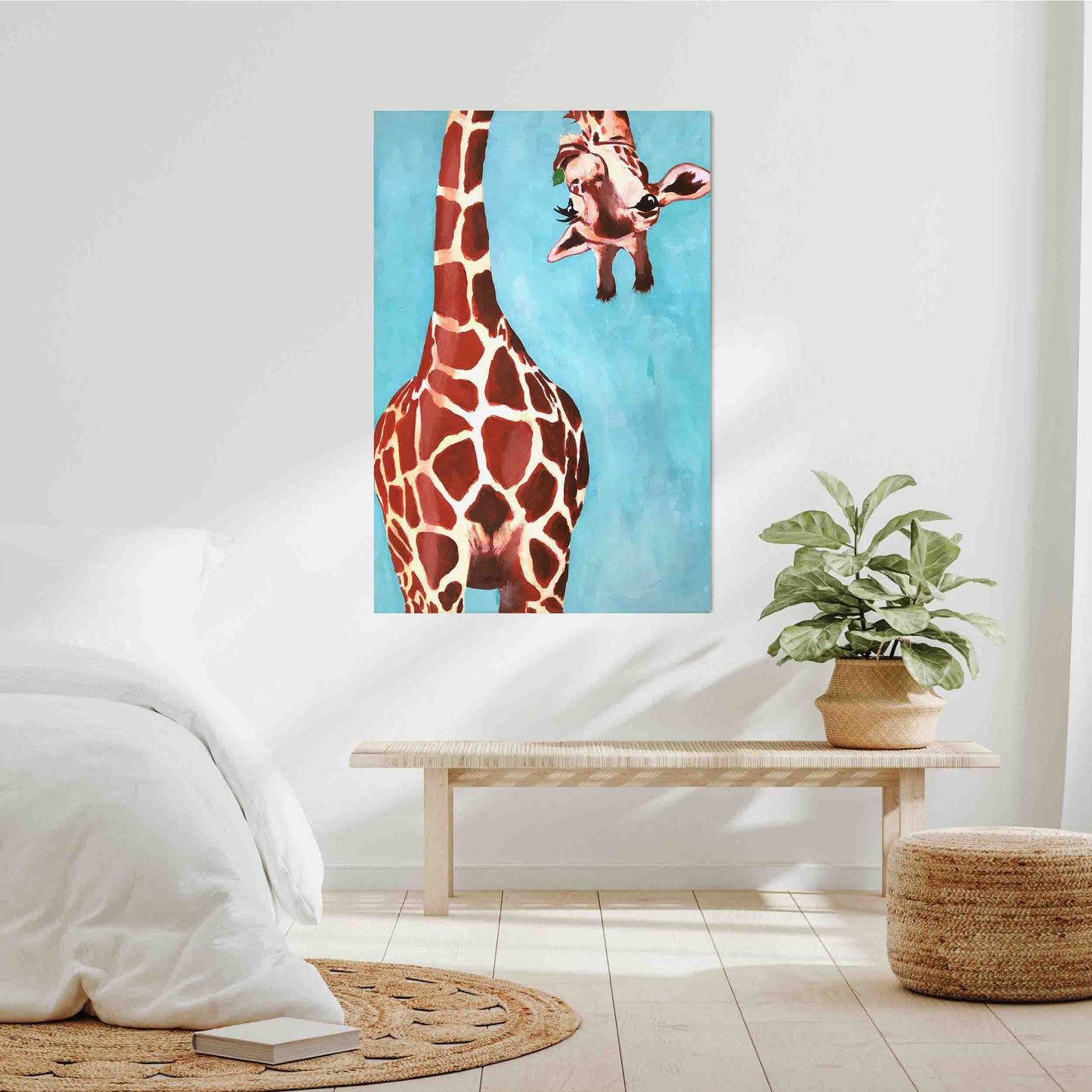 GIRAFFE WITH GREEN LEAVE | CANVAS