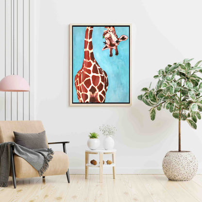GIRAFFE WITH GREEN LEAVE | CANVAS