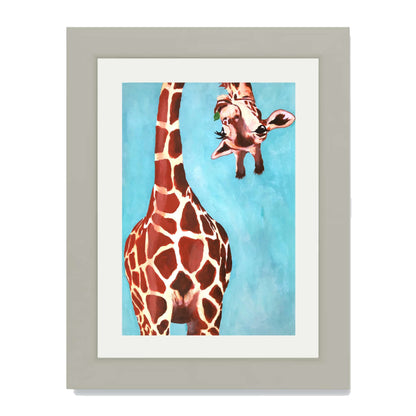 GIRAFFE WITH GREEN LEAVE | PRINT