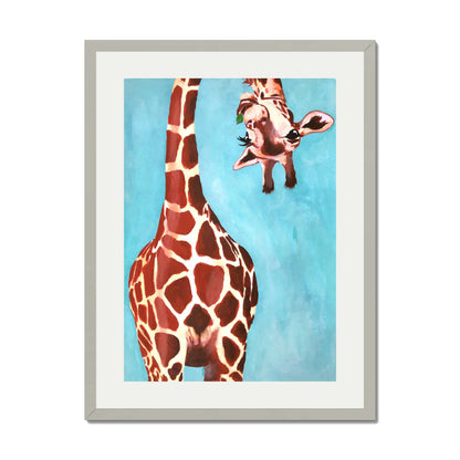 GIRAFFE WITH GREEN LEAVE | PRINT