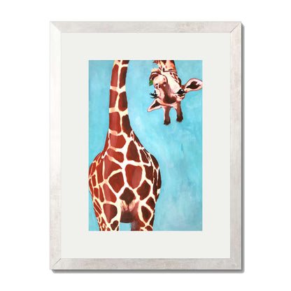 GIRAFFE WITH GREEN LEAVE | PRINT