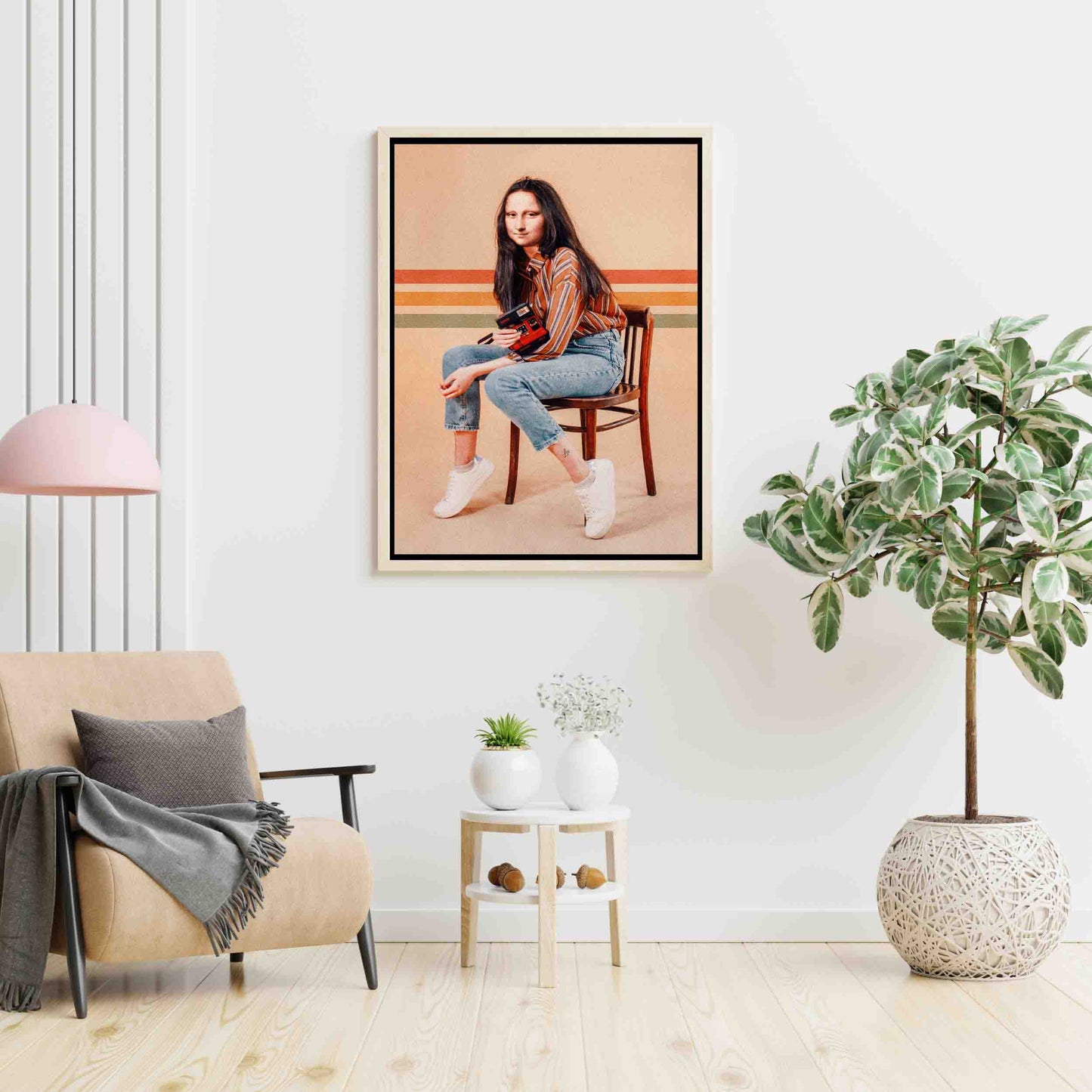 RETRO MONA | CANVAS
